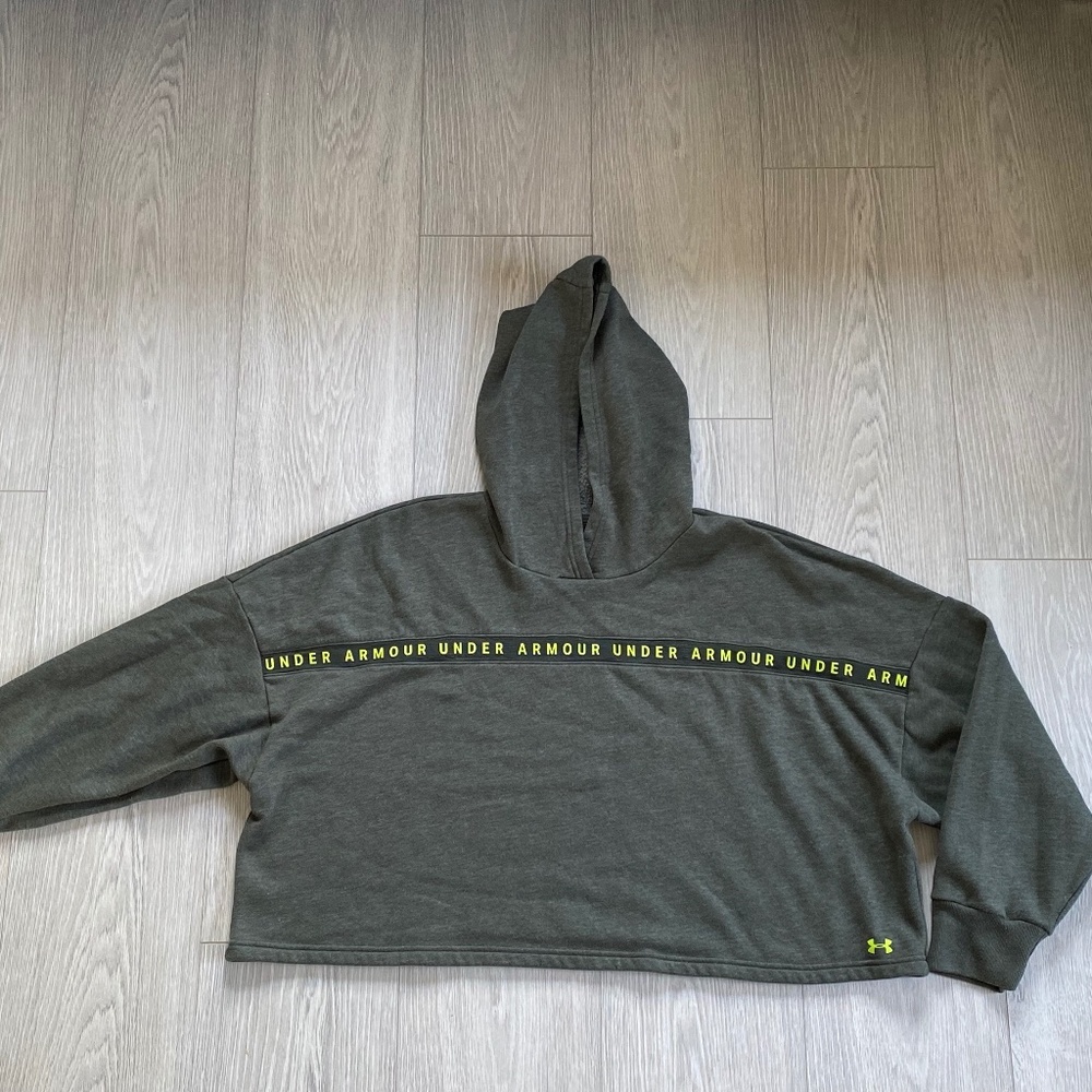 UNDER ARMOUR UA Women's XL TAPED Hoodie Fleece, Green, Cropped, 3/4 Sleeve, EUC